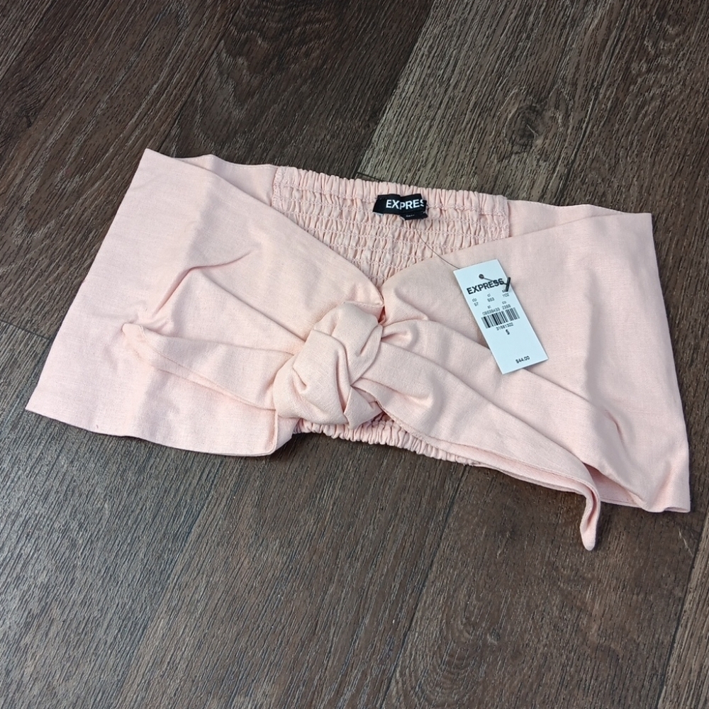 Express Baby Pink Crop Top New Size S Very Cute